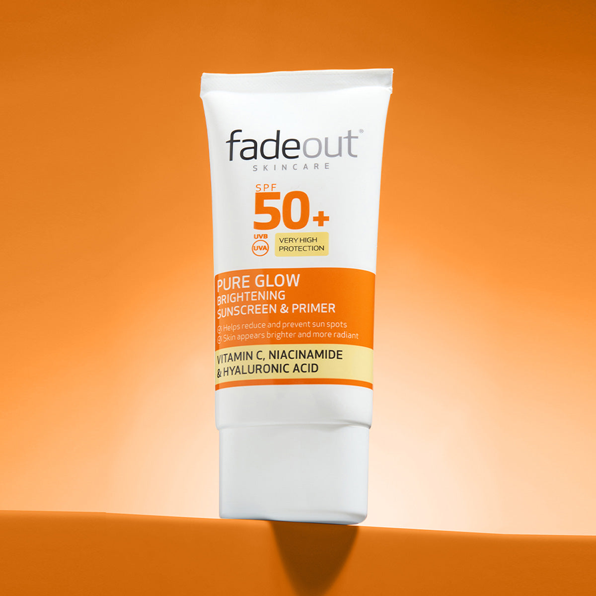 Pure Glow Brightening Sunscreen & Primer SPF50+